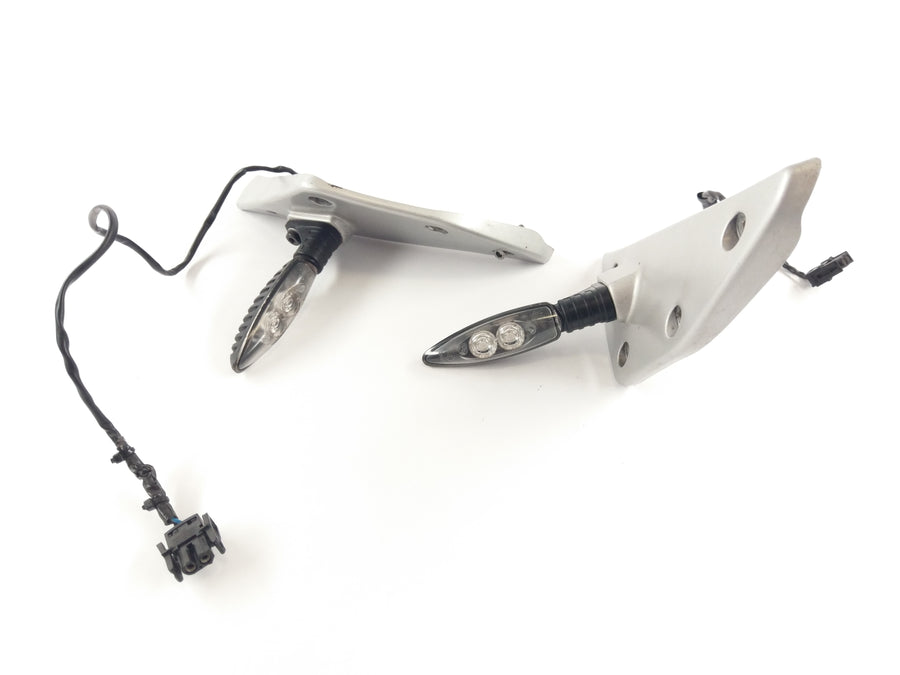 BMW F 650 GS R13 [2001] - Blinker vorne Paar und Halter