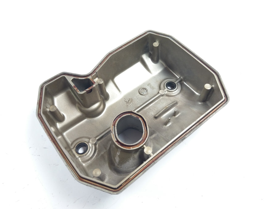 Honda NTV 650 RC33 - valve cover