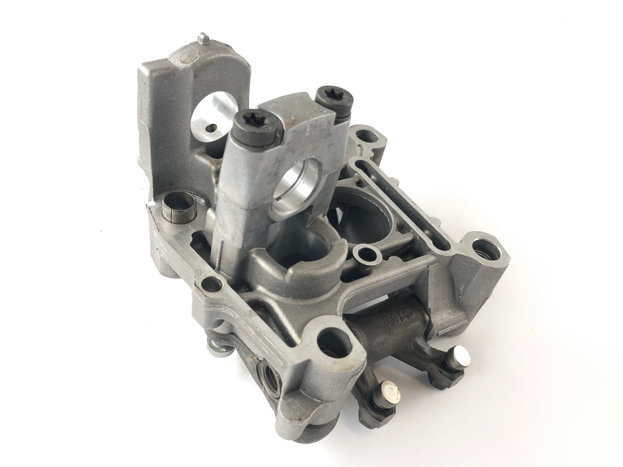 BMW R 1150 RT [2003] - Camshaft mount rocker arm mount
