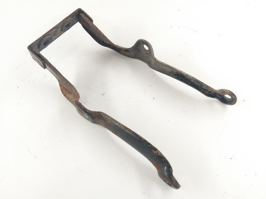 Suzuki GT 250 X7 [1979] - Rear fender bracket