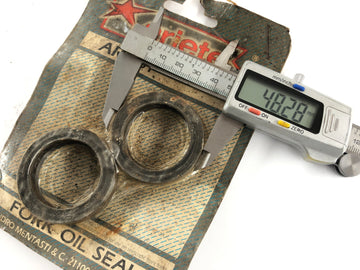 Kawasaki Z 750 E KZ750E [1981] - Oil seals fork seals - 0