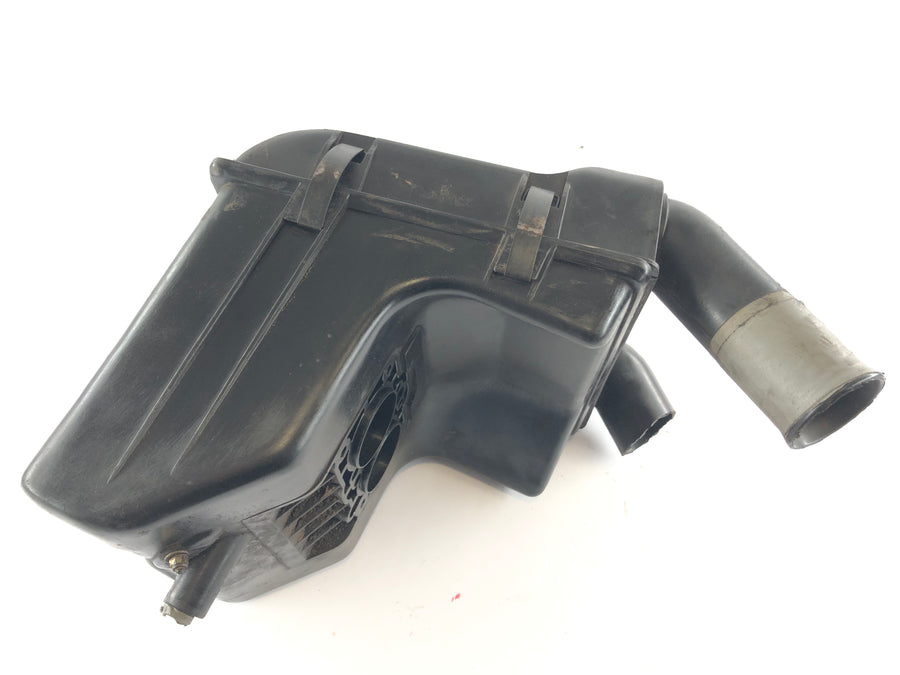 Ducati Paso 750 [1990] - Air filter box airbox