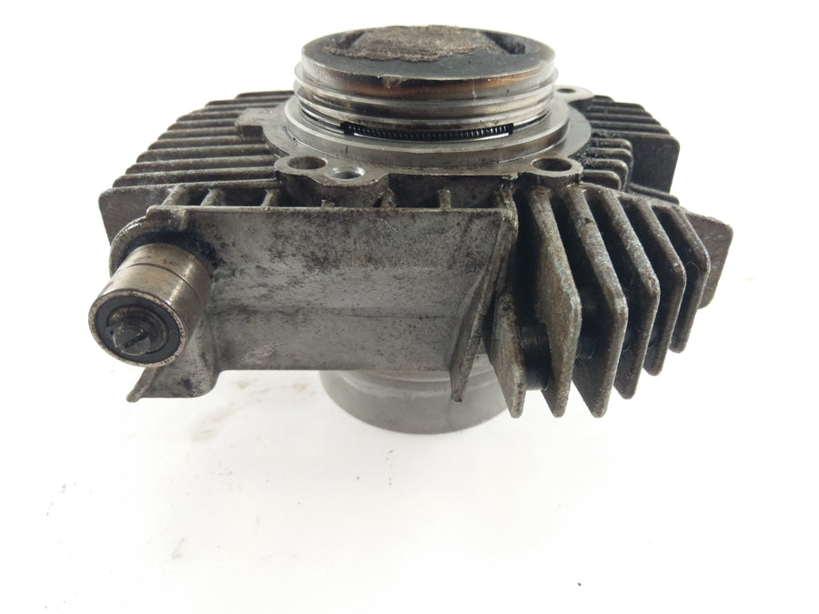 Ducati Pantah 500 SL [1982] - cylinder with piston