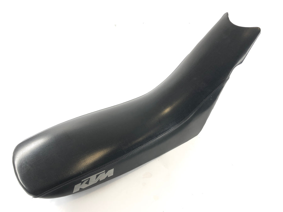 KTM LC4 640 Prestige [2003] - Seat
