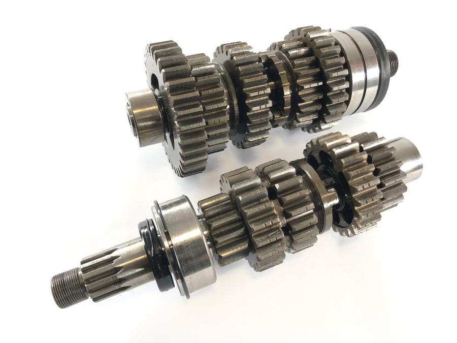 Yamaha XS 650 Type 447 [1975] - gearbox heavy pitting