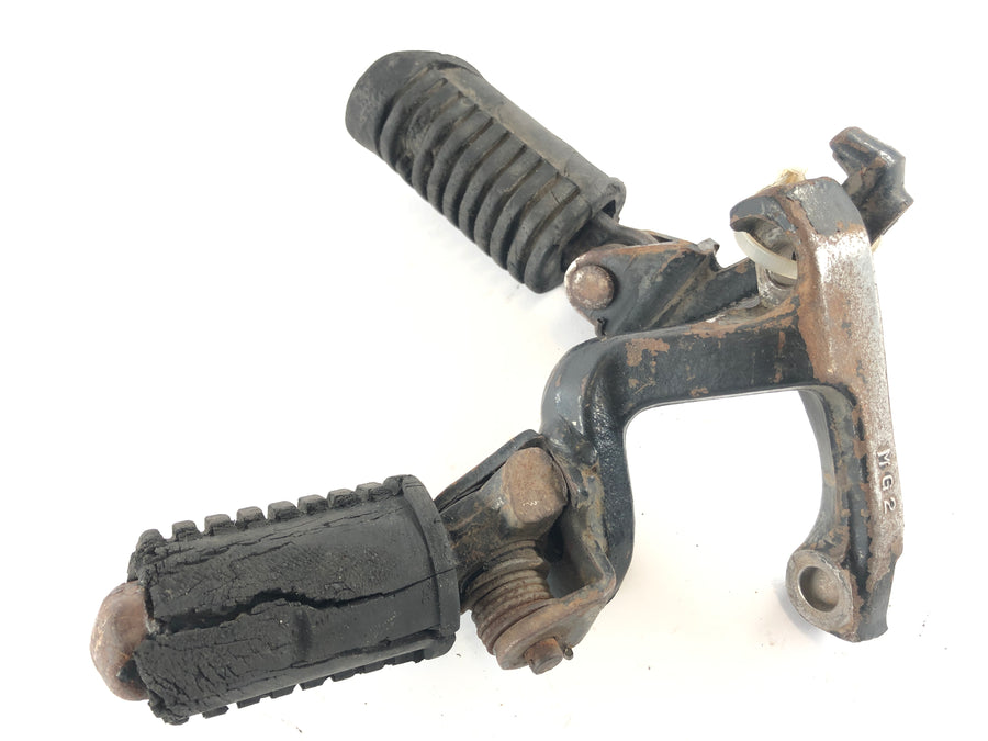 Honda XL 600 R PD03 [1984] - Passenger footrests right and left