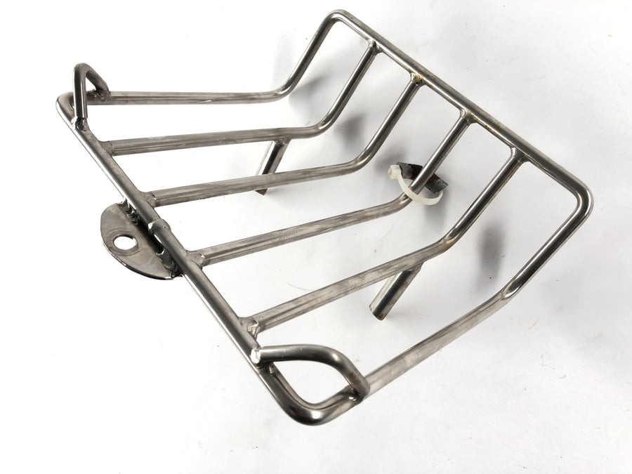 Suzuki Intruder VL 1500 AL [2000] - Luggage rack on the rear fender