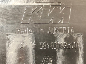 KTM 640 LC4 Adventure [2003] - Support de batterie - 0