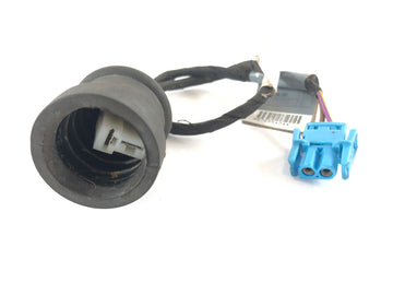BMW C1 125 [2001] - Socket connection glove compartment