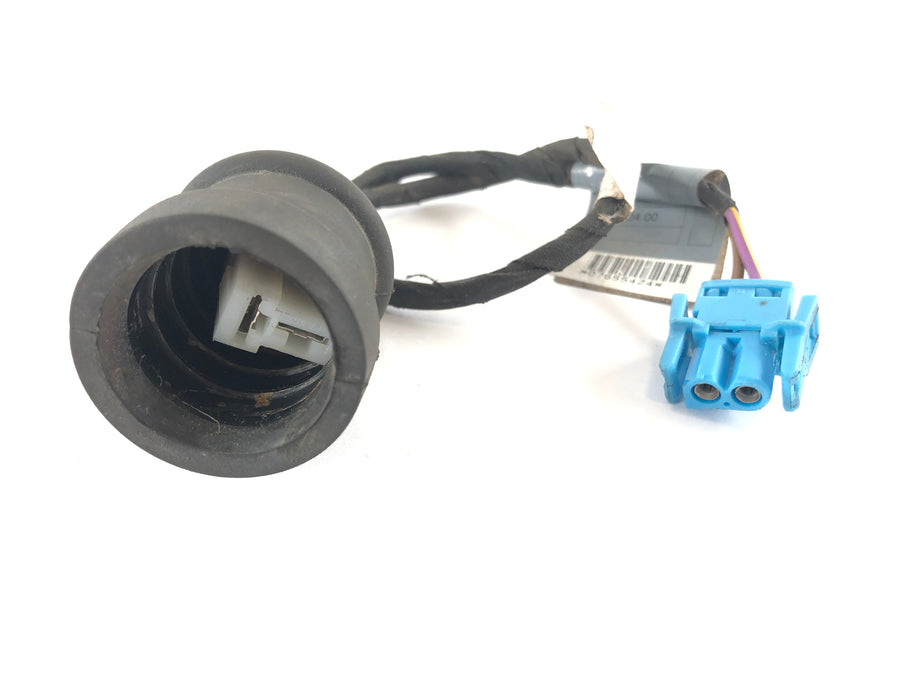 BMW C1 125 [2001] - Socket connection glove compartment
