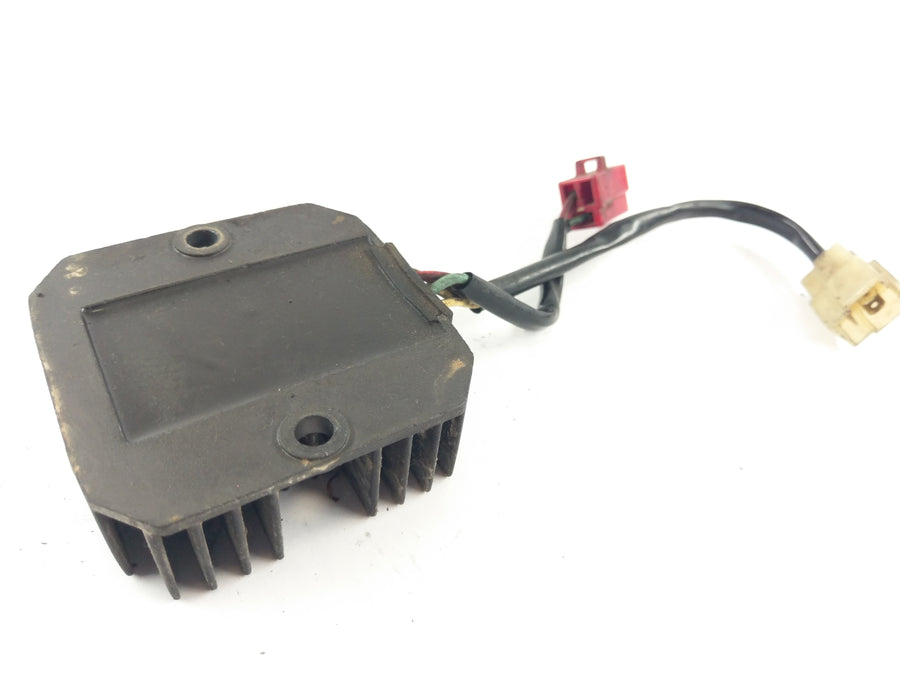 Honda NX 650 Dominator RD02 [1992] - Regulator Rectifier