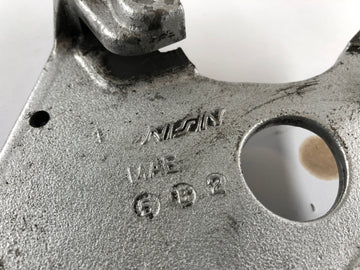 Honda CBR 900 RR SC28 [1995] - Support d'étrier de frein à plaque d'ancrage - 0