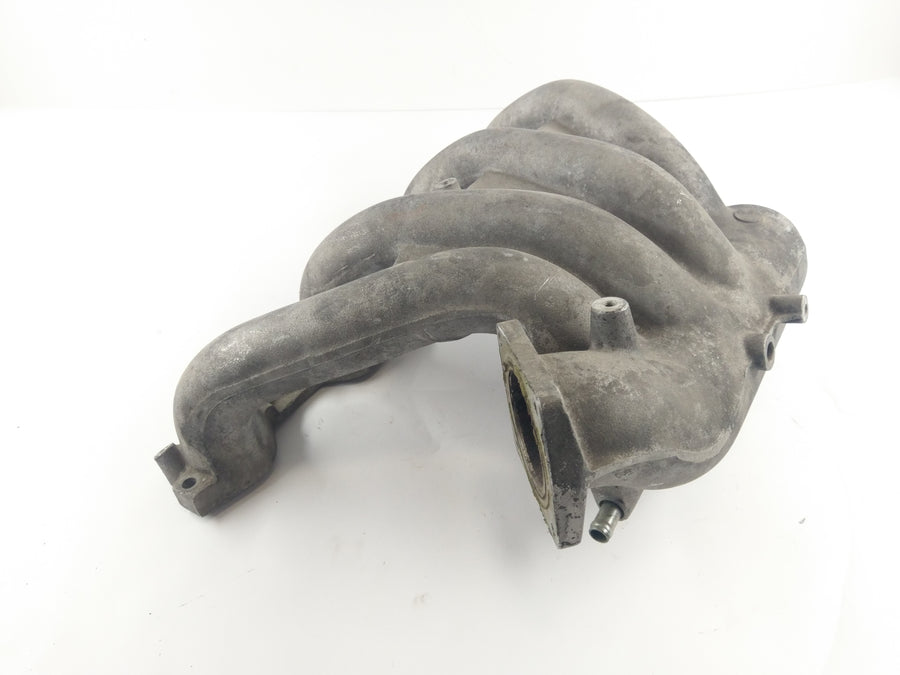 Porsche 944 Turbo [All years] - Intake manifold