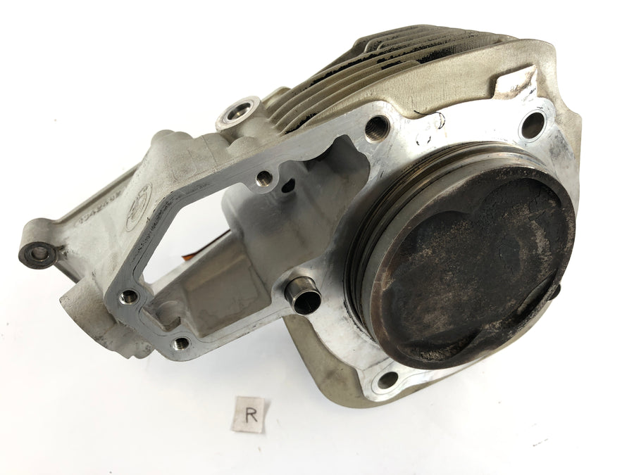 BMW R 1100 R Type 259 [1999] - Cylindre avec piston droit
