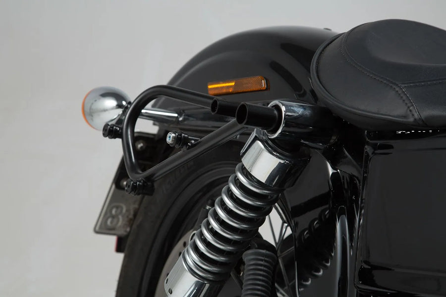 Harley-Davidson Street Bob [SW-MOTECH] – Porte-bagages latéral SLC