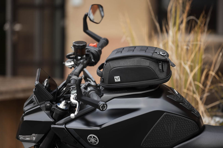 [SW-MOTECH] - Sacoche de réservoir Legend Gear LT4 – photo 2