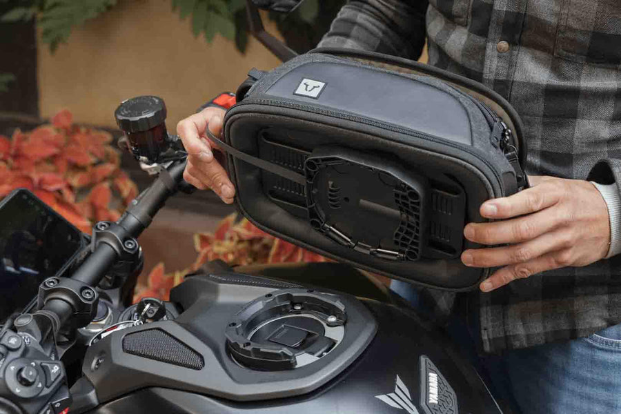 [SW-MOTECH] - Sacoche de réservoir Legend Gear LT4 – photo 3