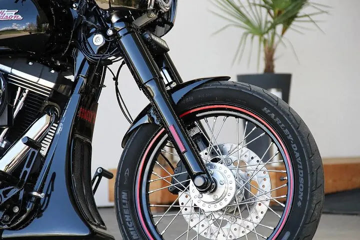 Harley-Davidson Street Bob [CULT WERK] – Club de garde-boue avant