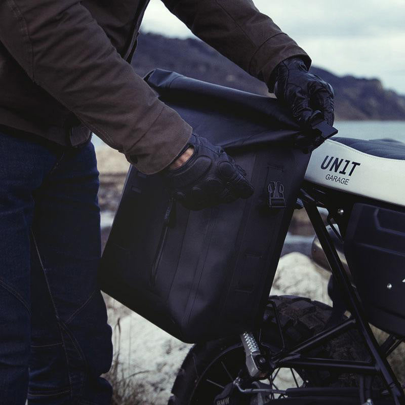 BMW R 12 nineT [2024-2026] - Khali-Seitentasche aus TPU + rechter Rahmen