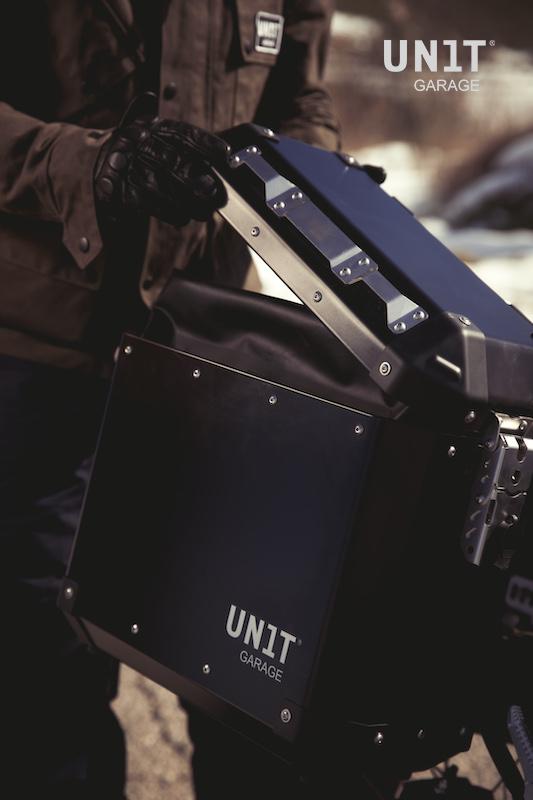 BMW R 12 [2024-2026] - Khali Universal TPU Tasche