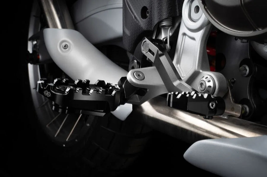 Aprilia Tuareg 660 [GILLES TOOLING] – Brake lever perspective view