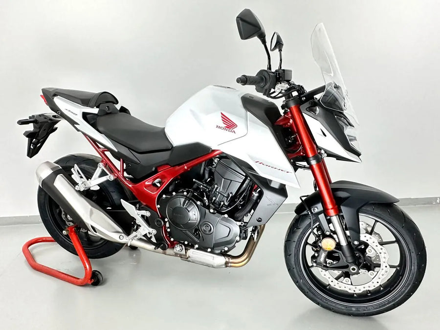 Honda CB 750 Hornet [WRS] - pare-brise