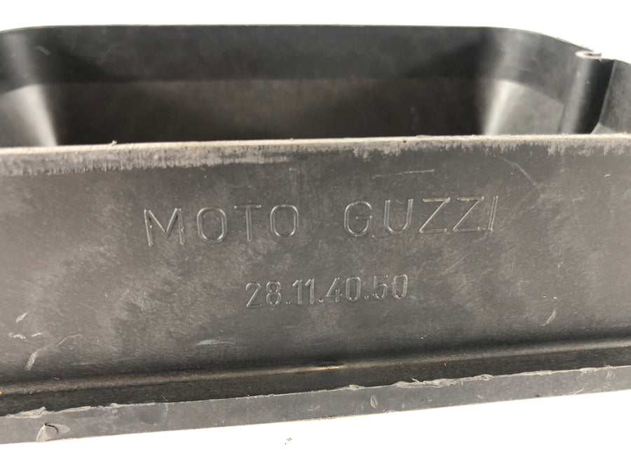 Moto Guzzi Le Mans 4 [Le Mans 3] - Pièce intermédiaire de boîtier de filtre à air