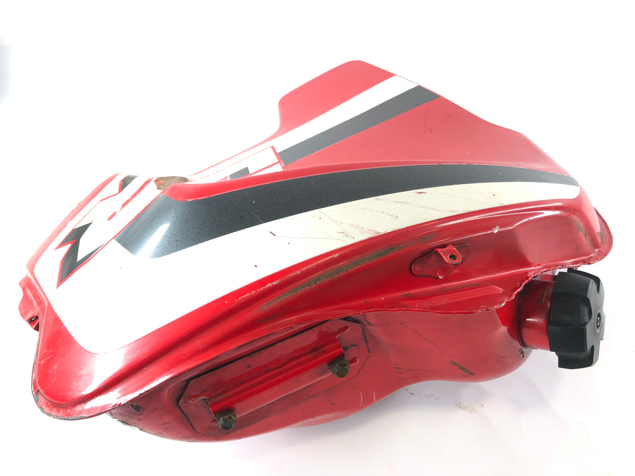 Suzuki DR 800 S SR42B [1991] - Tank Benzintank rechts innen rostig