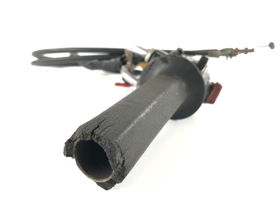 Honda CB 550 F [Super Sport] - Handlebar fitting right with throttle grip