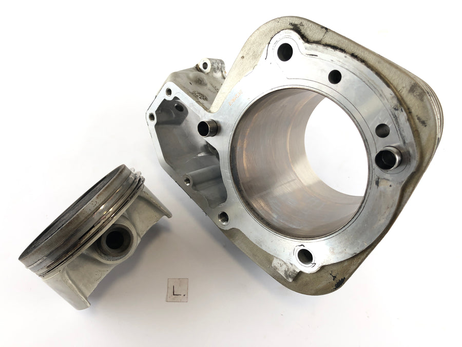BMW R 1100 R Type 259 [1999] - Cylinder with piston left