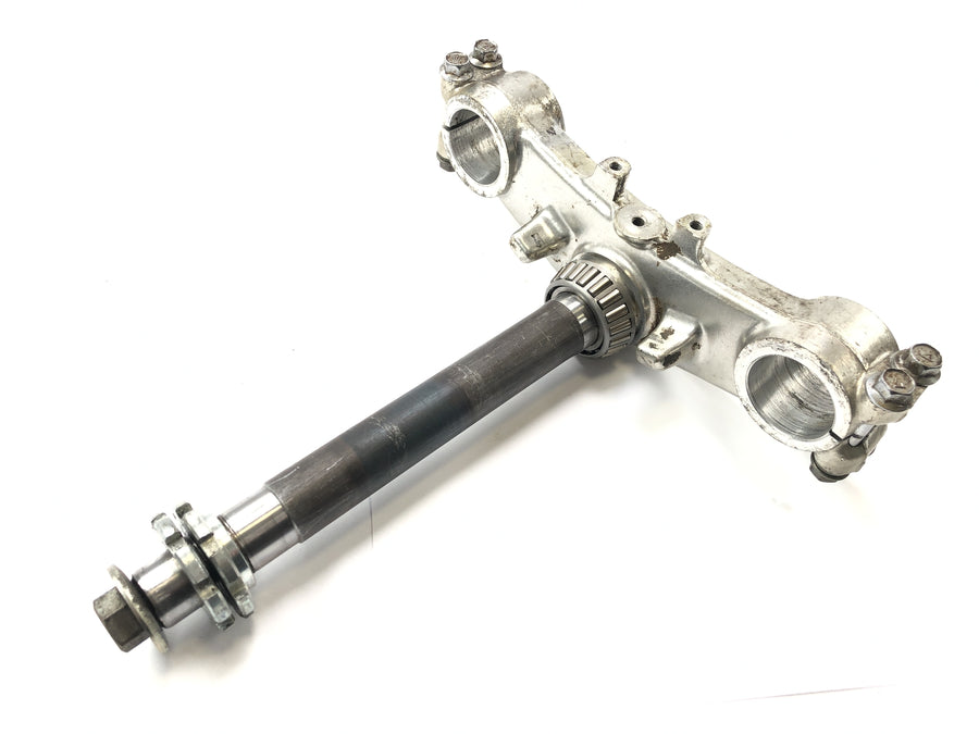 Kawasaki Z 1100 KZZ10A [1984] - fork bridge below