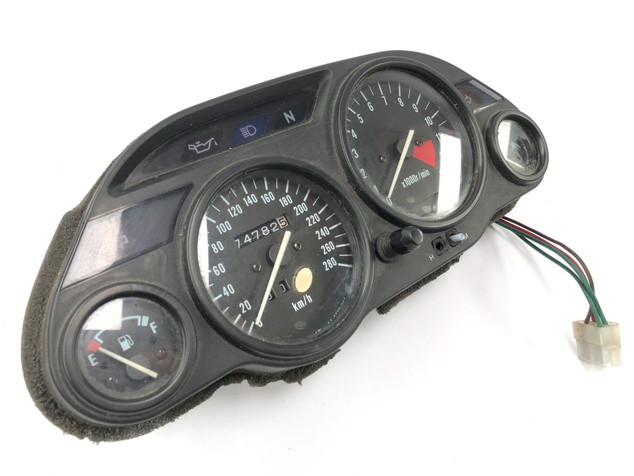 Kawasaki GPZ 1100 ZXT10E [1997] - Tachoanzeige Cockpit Instrumentenpanel Tachometer