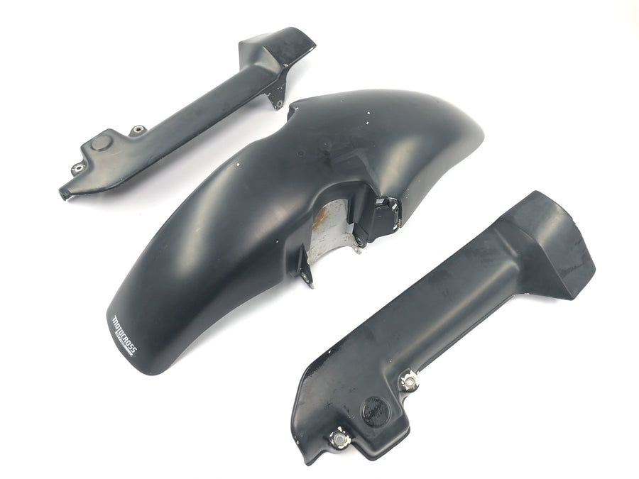 Honda XRV 750 Africa Twin RD04 [1990] - Front mudguard with fork protectors