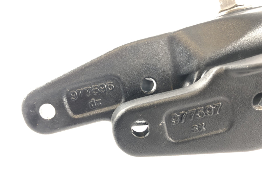Moto Guzzi Norge 1200 [2006] - Halter Windschild a établi un couple
