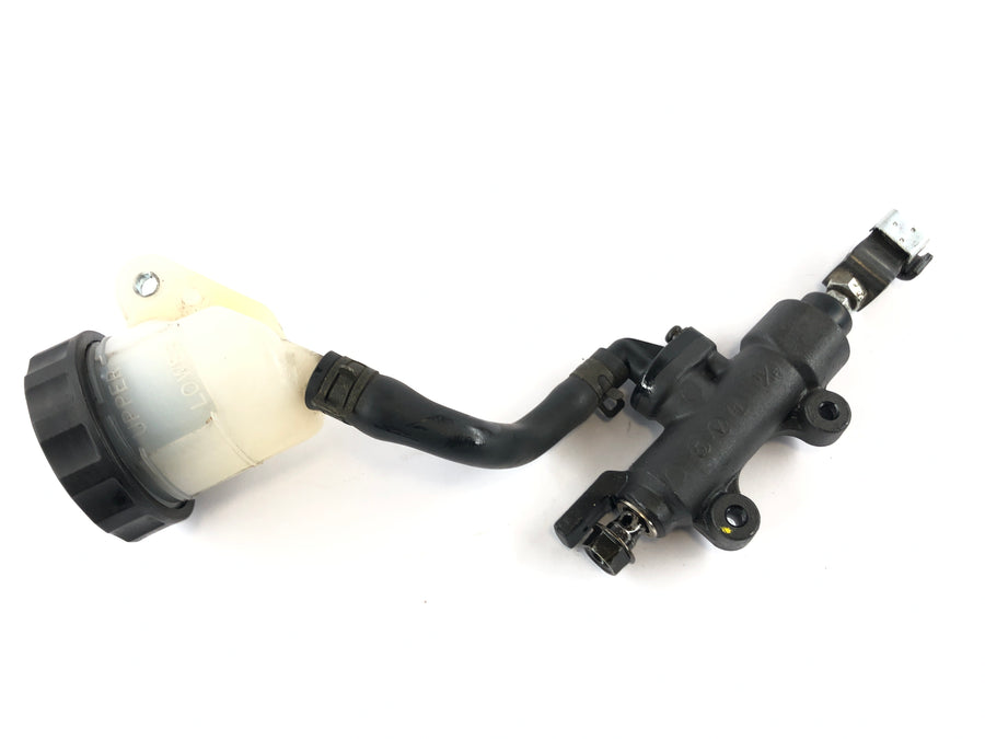 Honda CBF 1000 A SC58 [2006] - brake pump in the back