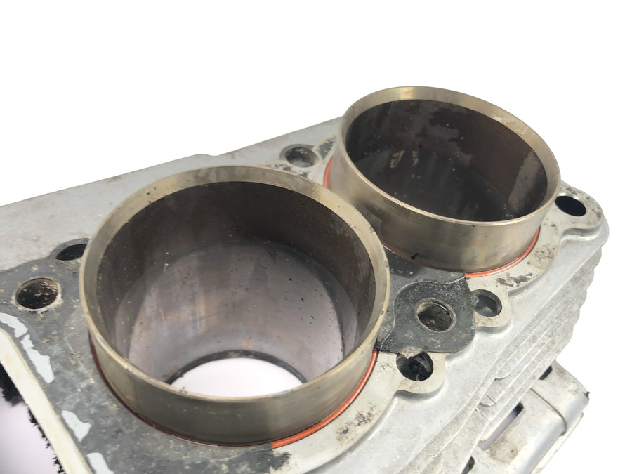 Yamaha FJ 1100 47E [1985] - cylinder with pistons