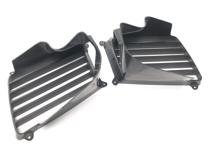 Honda GL 1500 Goldwing SC22 [1987] - Ventilation grille radiator cover left and right