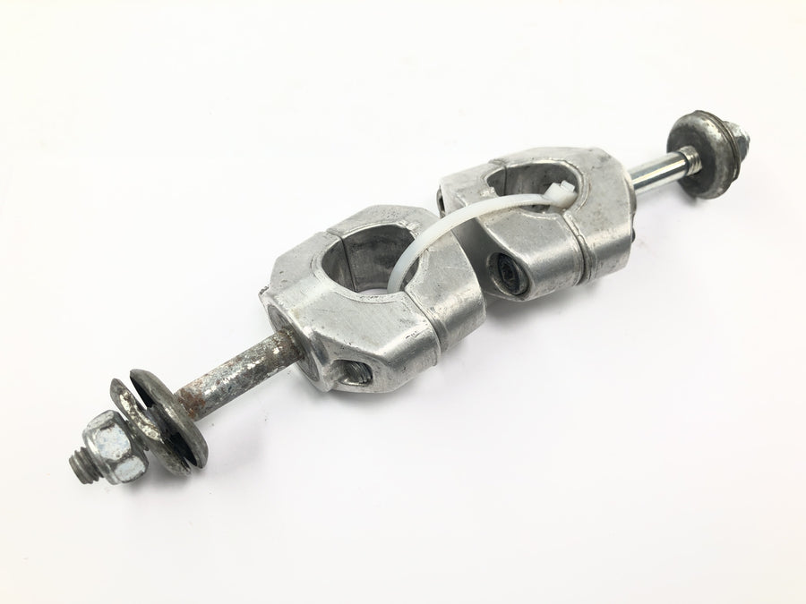 KTM 640 LC4 Prestige [2005] - handlebar clamp handlebar clamps handlebar holder riser