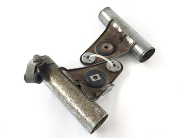 Yamaha XS 400 2A2 [1982] - Headlight bracket lamp holder - 0