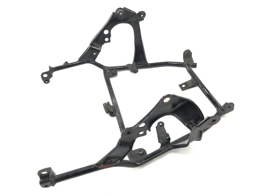Kawasaki GPZ 1000 RX [1987] - Radiator bracket subframe radiator