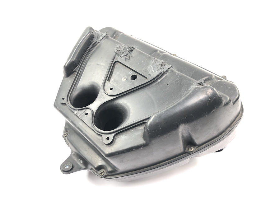 Yamaha YZF R1 RN04 [2001] - Air filter box airbox