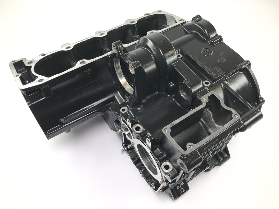 Kawasaki ZRX 1200 S ZRT20A [2001] - carter moteur carter moteur bloc moteur boîtier vide