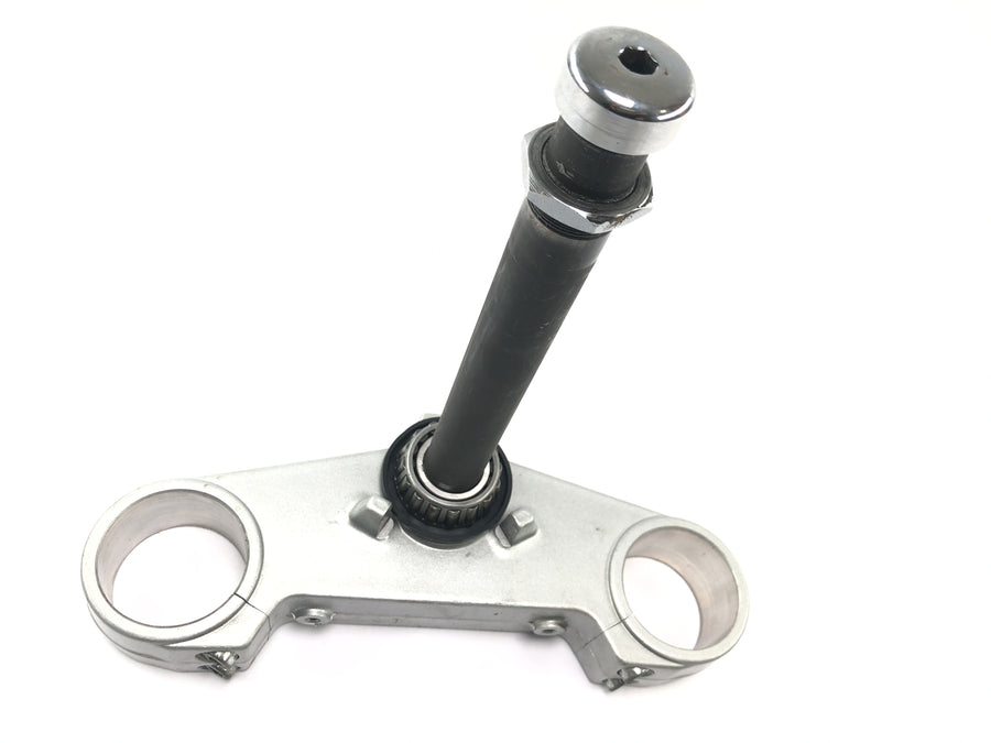 Moto Guzzi V11 Sport [1999] - collier de fourche inférieur, pont de direction