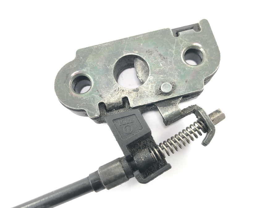 TRIUMPH DAYTONA 955I T595 [1998] - Seat lock