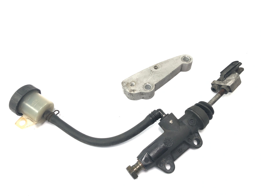 Aprilia RSV 1000 RP Mille [2001] - Rear brake pump