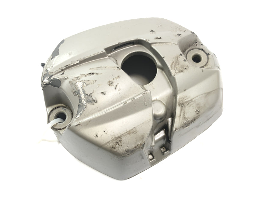 BMW R 1200 GS Adventure R12 [2012] - valve lid on the right