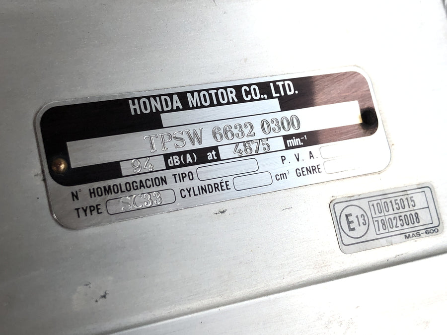 Honda CBR 900 RR Fireblade SC33 [2000] - Frame main frame with papers
