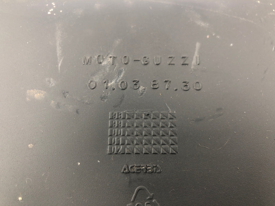 Moto Guzzi V11 Sport [1999] - Heckunterbau Heckinnenverkleidung Verkleidung