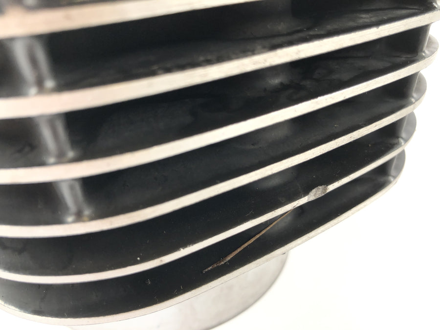 BMW R 1200 C 259c [1997] - cylinder with pistons on the left