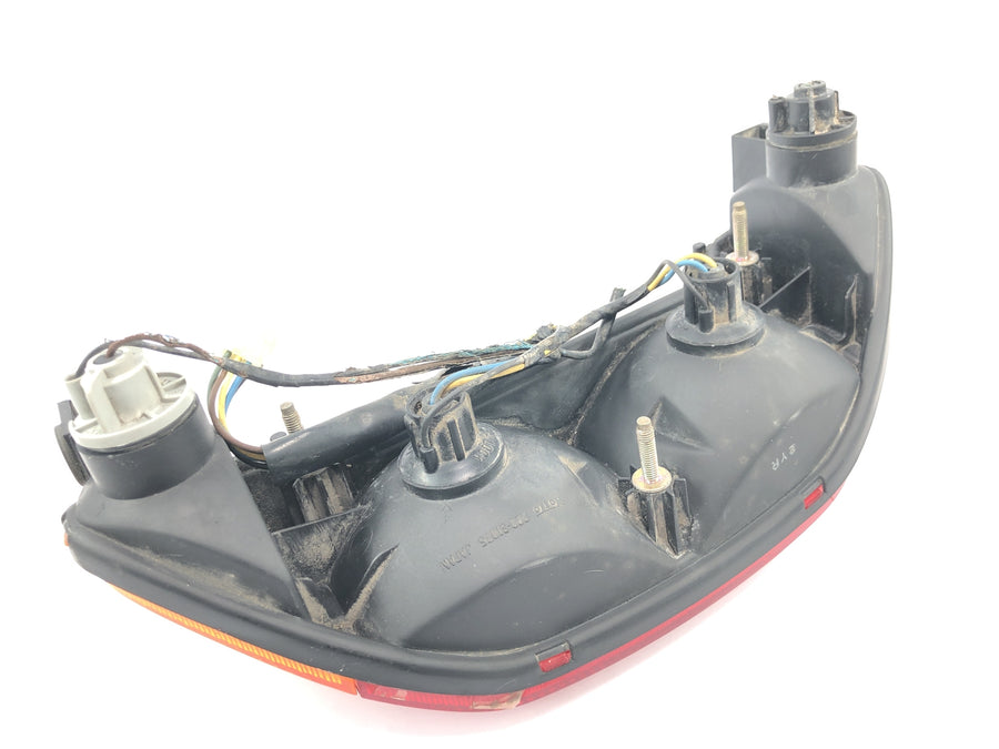Yamaha GTS 1000 4FV [1997] - Feu arrière avec clignotants